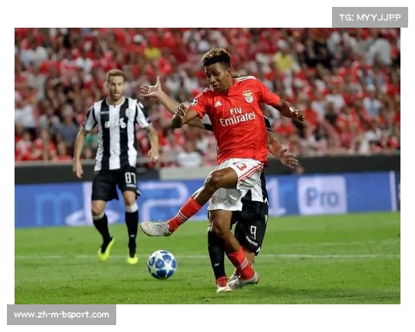 菲利普斯租借西汉姆合同细节曝光 买断条款高达4000万欧 菲利普斯租借西汉姆合同细节曝光 买断条款高达4000万欧