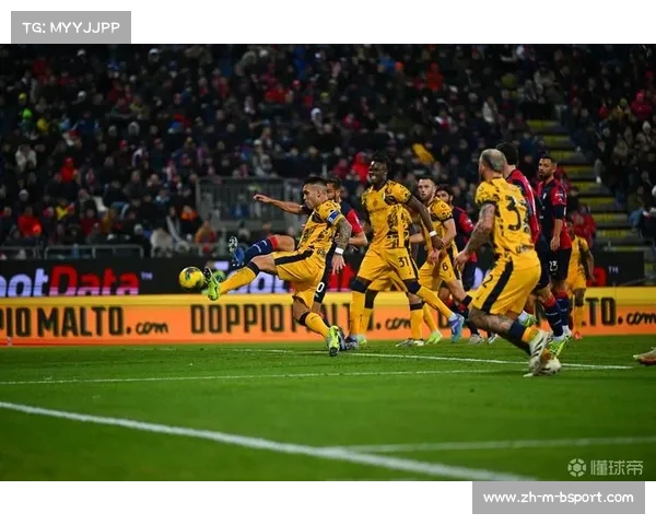 国米2比1击败米兰 提前五轮夺得历史第20座联赛冠军荣耀 国米2比1击败米兰 提前五轮夺得历史第20座联赛冠军荣耀